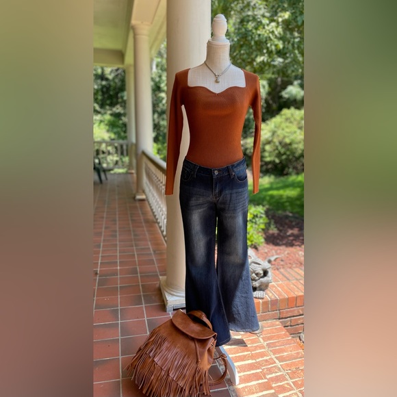 RARE Revolt VTG Flare/Bellbottom Jeans. Junior Size 9. Never worn. - Picture 14 of 15